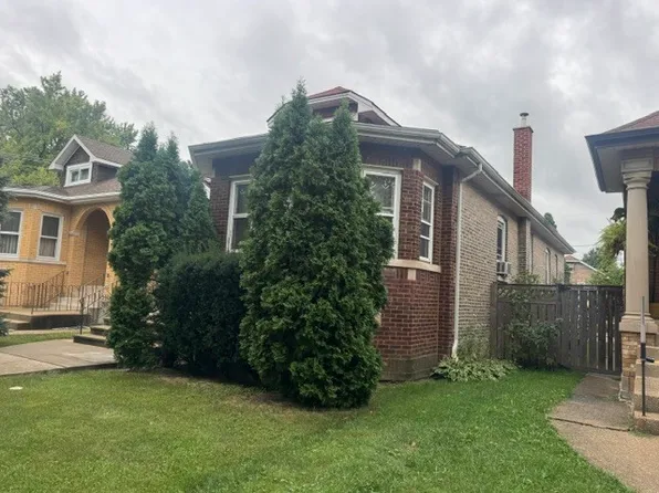 2842 Wisconsin Ave, Berwyn, IL 60402