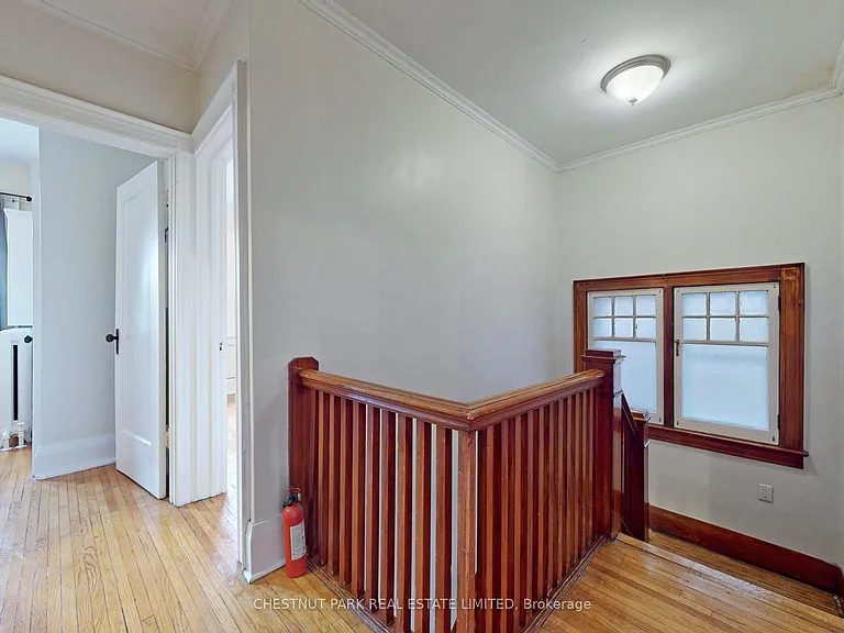 114 Colin Ave — Photo 23