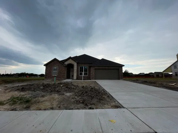 400 Skyward Ln, Caddo Mills, TX 75135