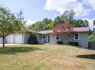 5685 Whitmore St, Kalamazoo, MI 49004