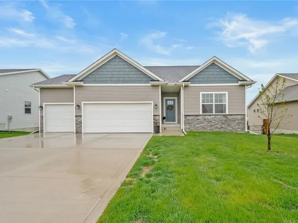 1011 E Madison Ave, Indianola, IA 50125