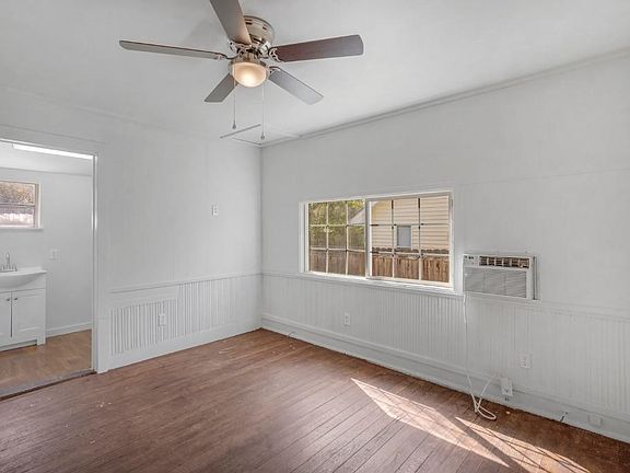5th image of 1003 N Bishop St