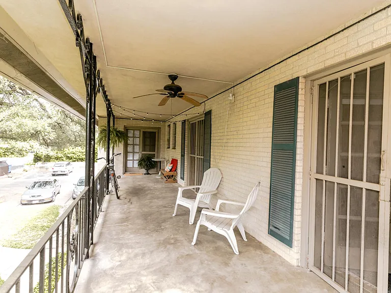 3506 Enfield Rd #201 — Photo 8