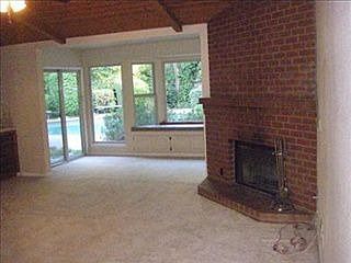 5th image of 8872 Glori Dawn Dr