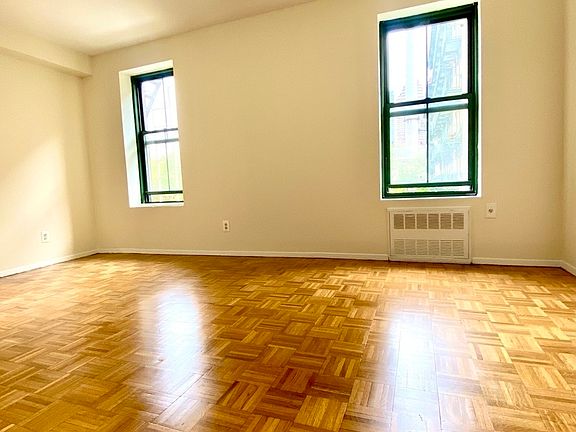 2nd image of 523 E 78th St #2CV