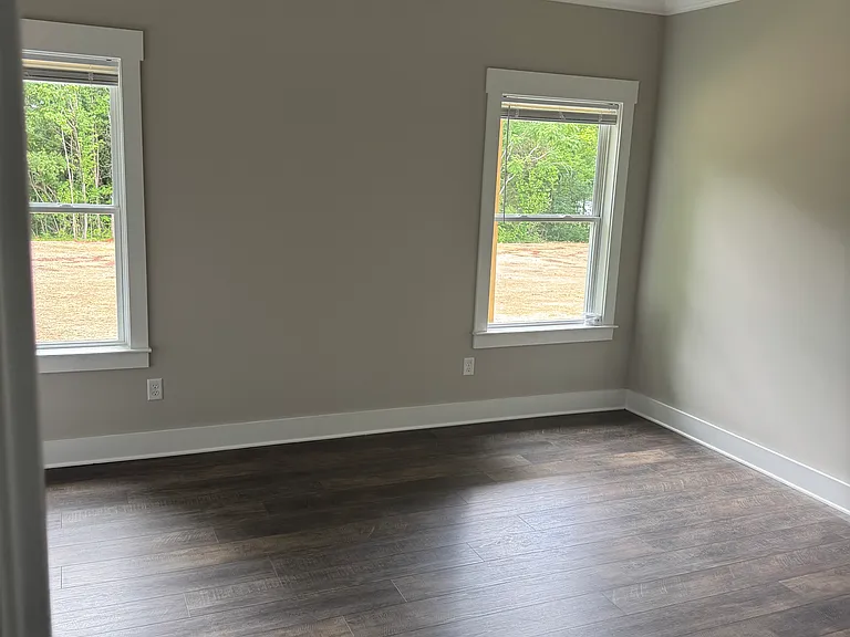 87 Gentry Rd — Photo 6
