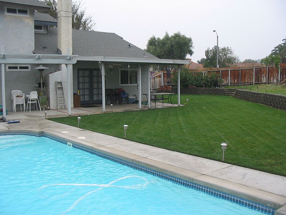 2nd image of 5810 Moonridge Dr