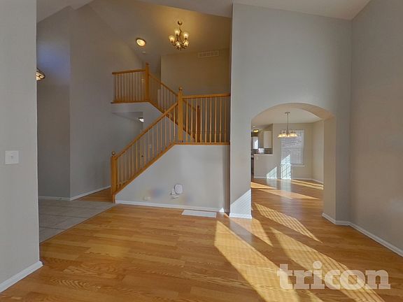 2nd image of 5694 S Quemoy Ct