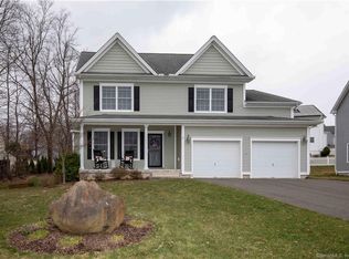 8 Mill Rd, Plainville, CT 06062