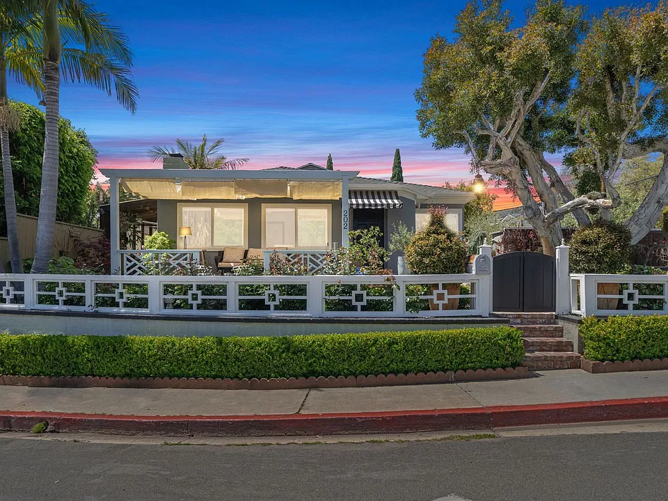 202 Cypress Dr