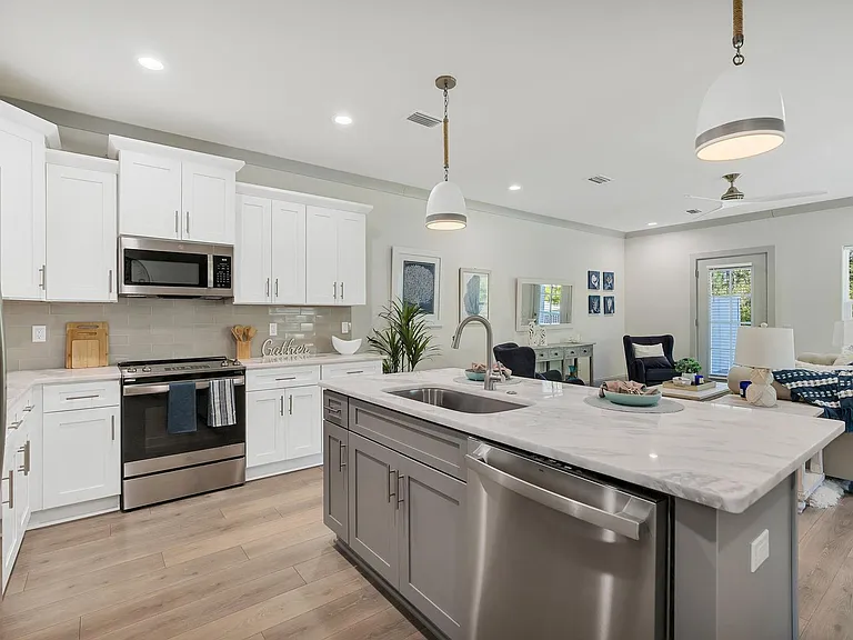 56 Golden Bell Ct #D — Photo 7