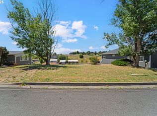 421 NW 22nd St, Pendleton, OR 97801