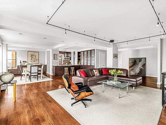 2nd image of 55 E End Ave #12HJ