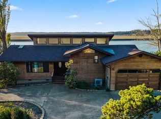 57555 Parkersburg Rd, Bandon, OR 97411