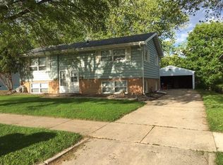 1416 16 1/2 Ave NW, Rochester, MN 55901