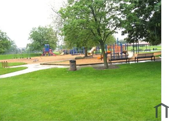 2 bed, 975 sqft, $1,900 — Photo 4