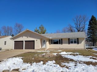144 Ray Ave, Jackson, MN 56143