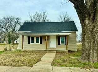 318 Kendall St, Sikeston, MO 63801