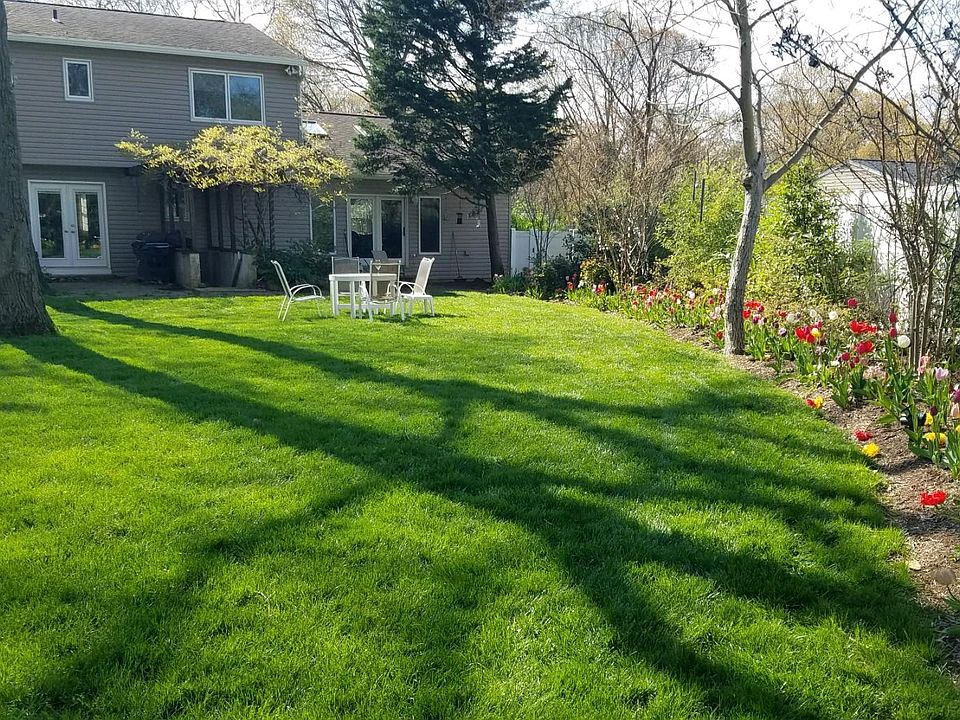 2nd image of 187 Oak Dr