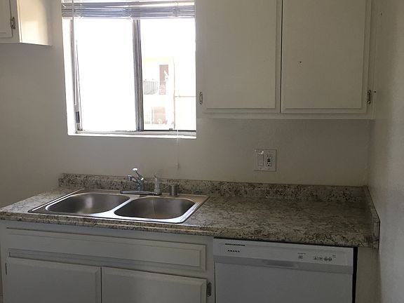 4th image of 8923 Orion Ave #Second