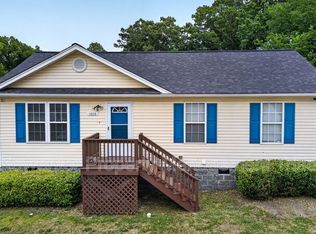 1608 McPherson St, Greensboro, NC 27405