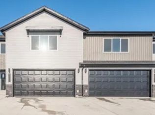 4111 Steel Pl, Bismarck, ND 58503