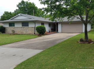 7046 E 59th St, Tulsa, OK 74145