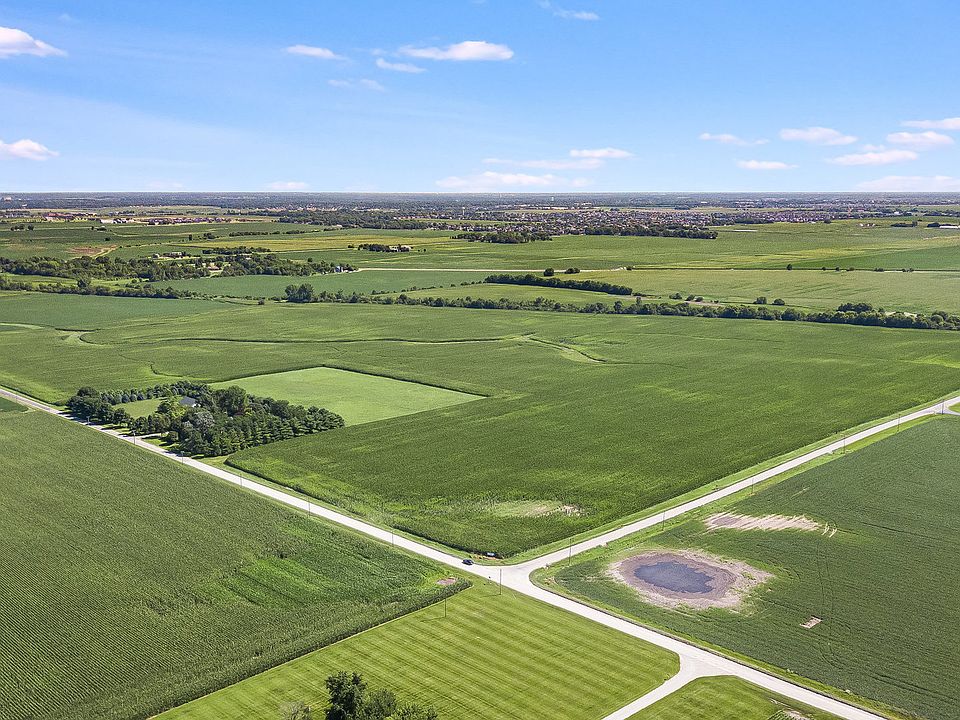 1st image of 1111 W Baker Rd