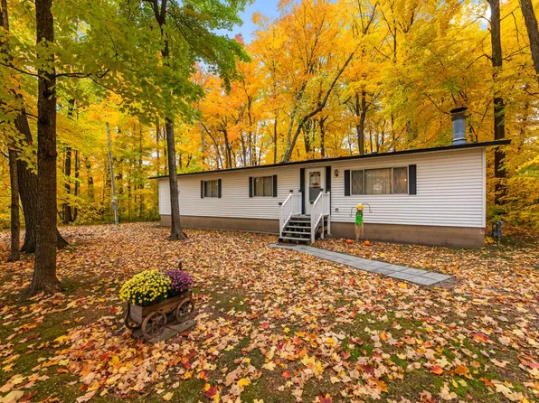 N8761 South ROAD, Watertown, WI 53094