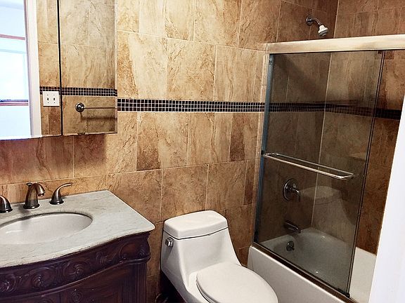 4th image of 544 Brooklyn Ave APT 1