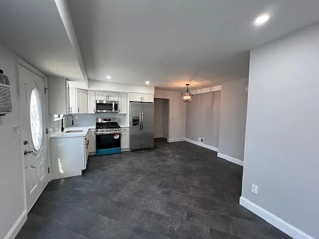 230 Monahan Ave — Photo 12