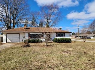 3801 N Thomas Rd, Freeland, MI 48623