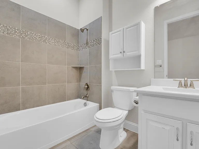 1011 Prairie Ridge Ln — Photo 9