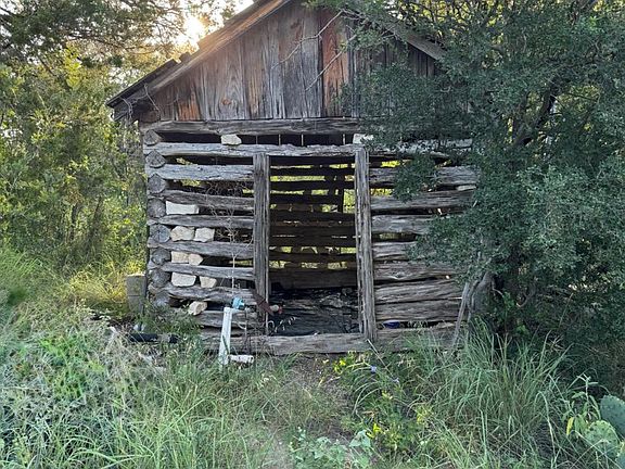 4th image of 25723 Hamilton Pool Rd