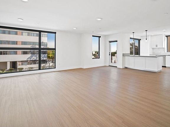 2nd image of 1261 Stoner Ave #201