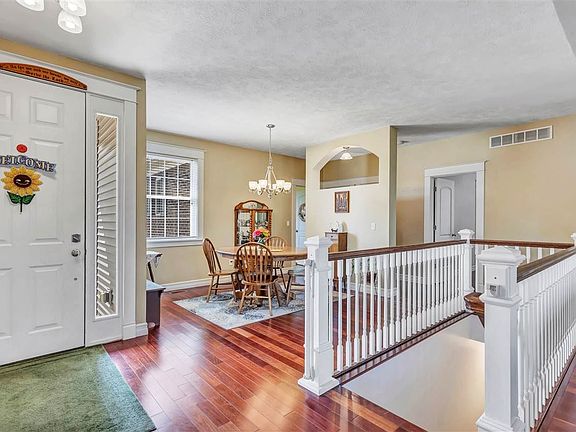 5th image of 3079 Avonlea Knoll Way #3079