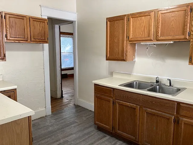 1736 Euclid Avenue - 1 — Photo 4