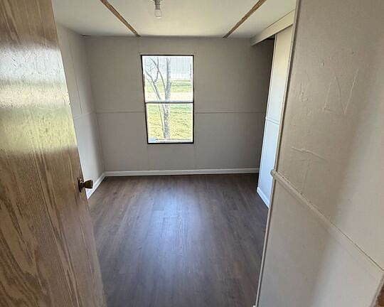 4th image of 9 Campbell St