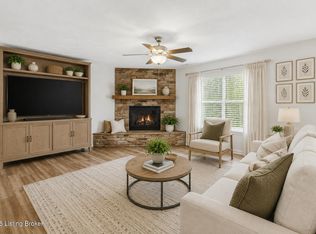 301 Copper Creek Dr, Mount Washington, KY 40047