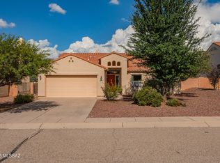 403 Via Capri, Rio Rico, AZ 85648