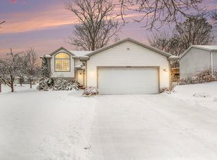 3908 Brenton Ct SE, Grand Rapids, MI 49508