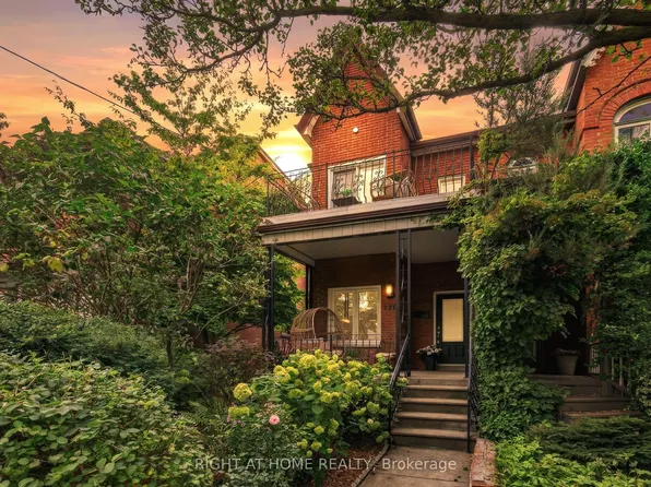 170 Margueretta St, Toronto, ON M6H 3S3
