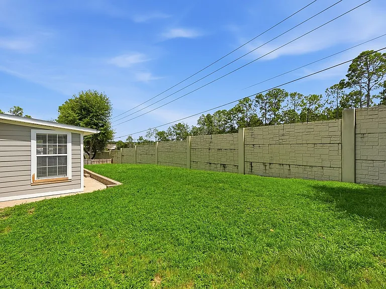 339 Peggy Dr — Photo 34