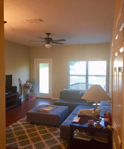 563 Southbranch Dr — Photo 3