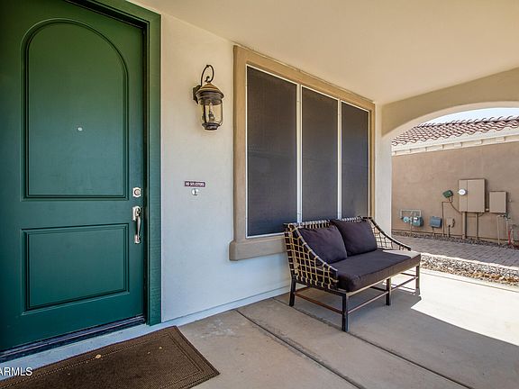 4th image of 2075 E HONEYSUCKLE Place