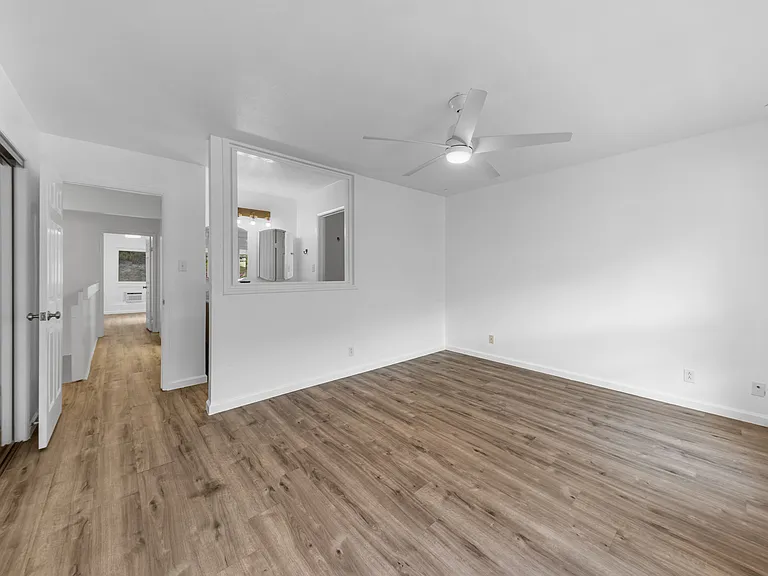 1136 Kumukumu St — Photo 7