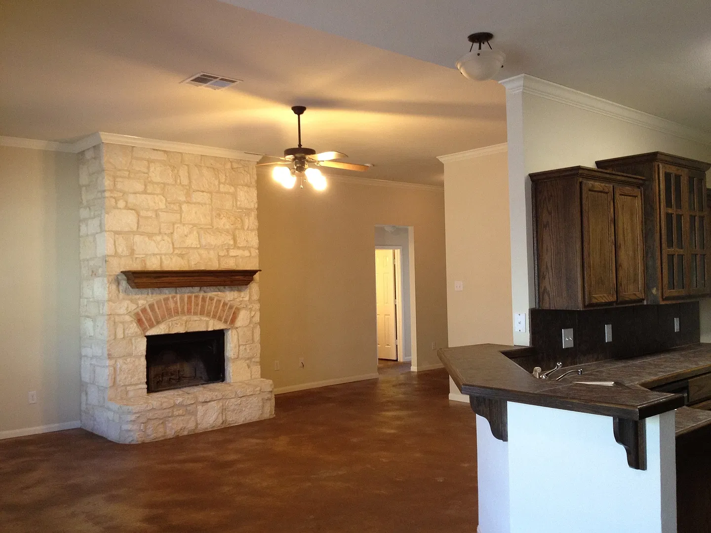 Duplex — Photo 3