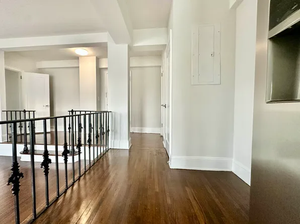 1080 Amsterdam Avenue image 6 of 31