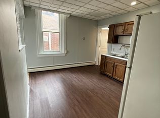 48 S Nicholas St #2, Saint Clair, PA 17970