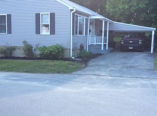 10 Clinton St, Gardiner, ME 04345